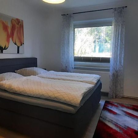 Ferienhaus Im Gruenen/Monteurzimmer Oranienburg Eksteriør bilde